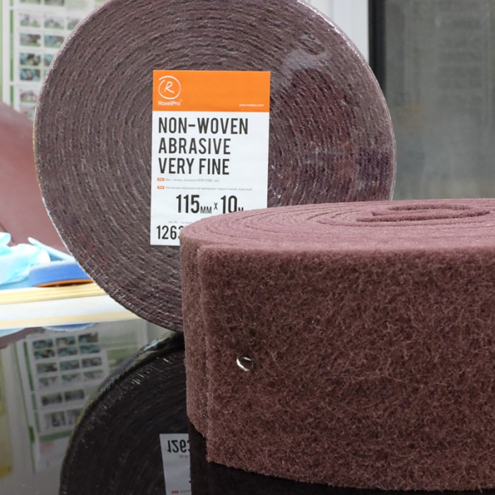 Шлифовальный войлок красный Very Fine RoxelPro, рулон 115 мм х 10 м